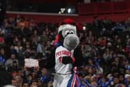 Detroit Pistons Mascot Hooper